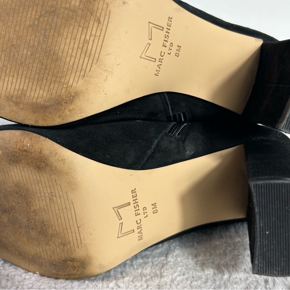 Marc Fischer Women's Ulani Suede Bootie Size 8M Black - Picture 2 of 8